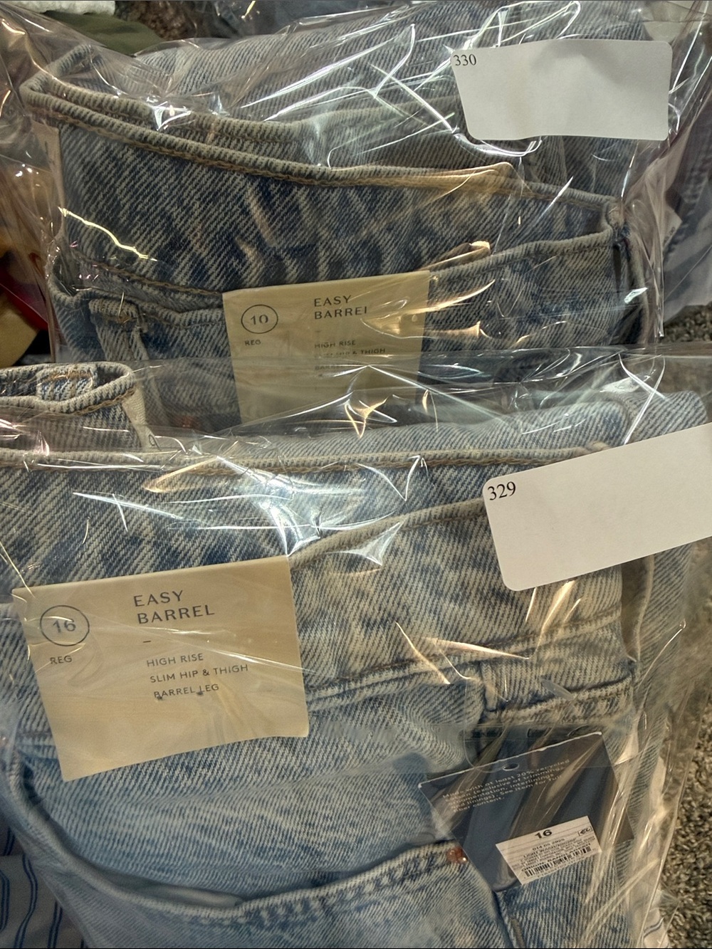 Universal Thread - Light-Wash High-Rise Easy Barrel Jeans - Picture 11 of 11